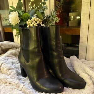 Tahari Sleek Black Heeled Boots